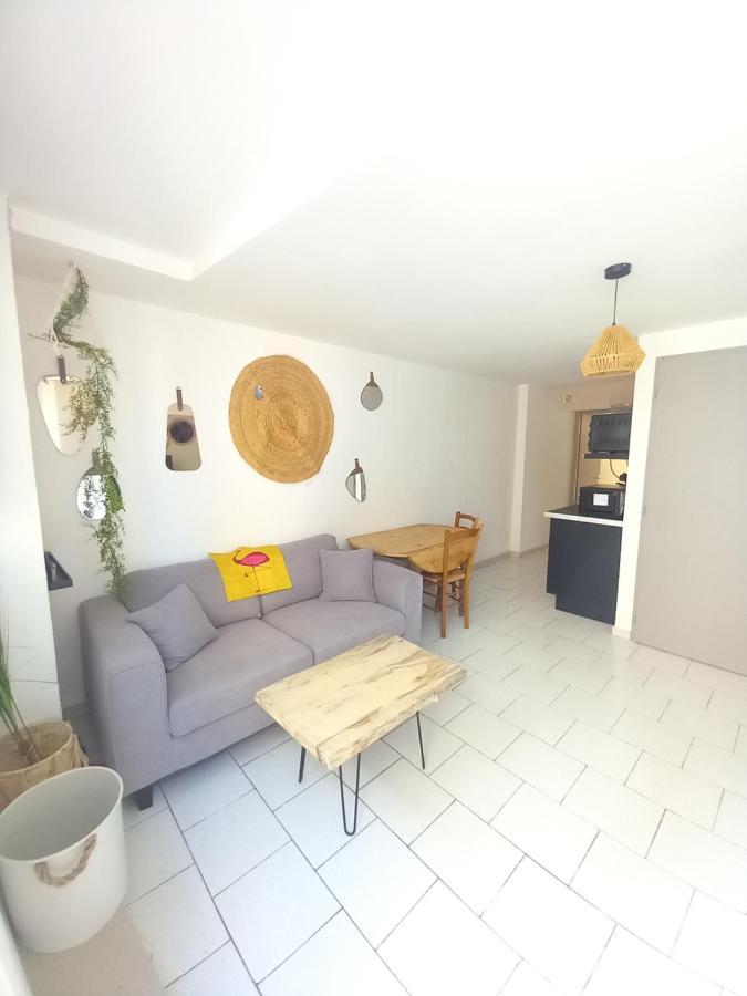 Le Cosy Apartment Clermont-lʼHérault Bagian luar foto